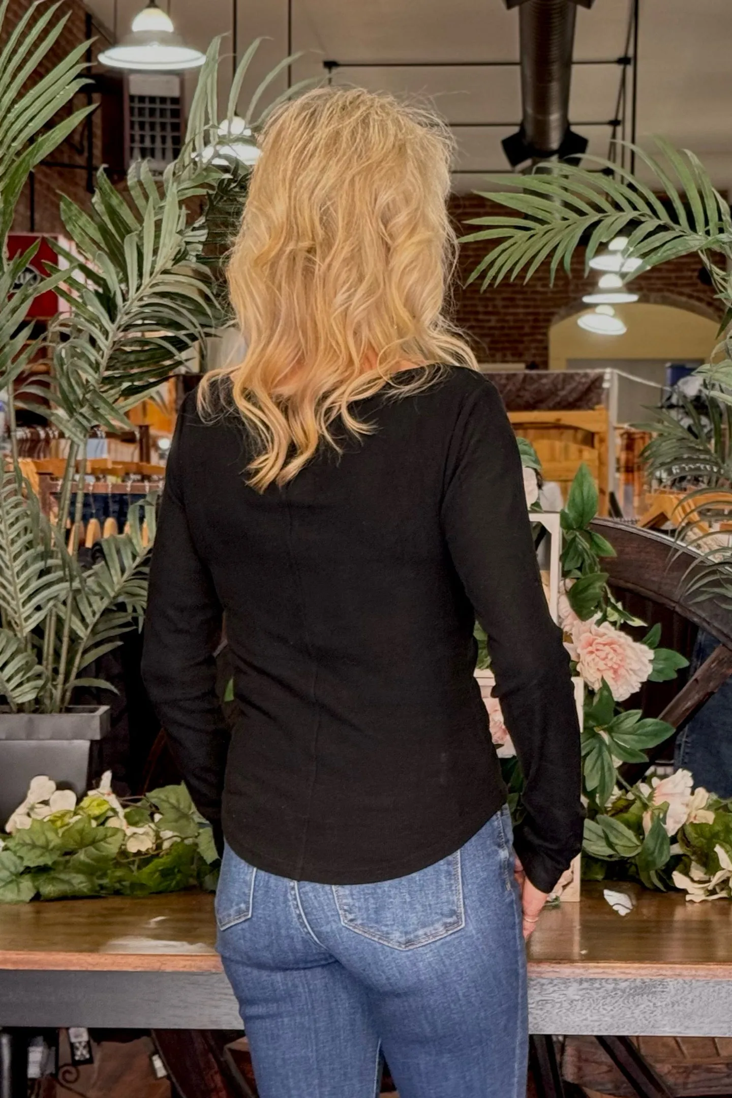 Miss Me Ruched Long Sleeve Top Black