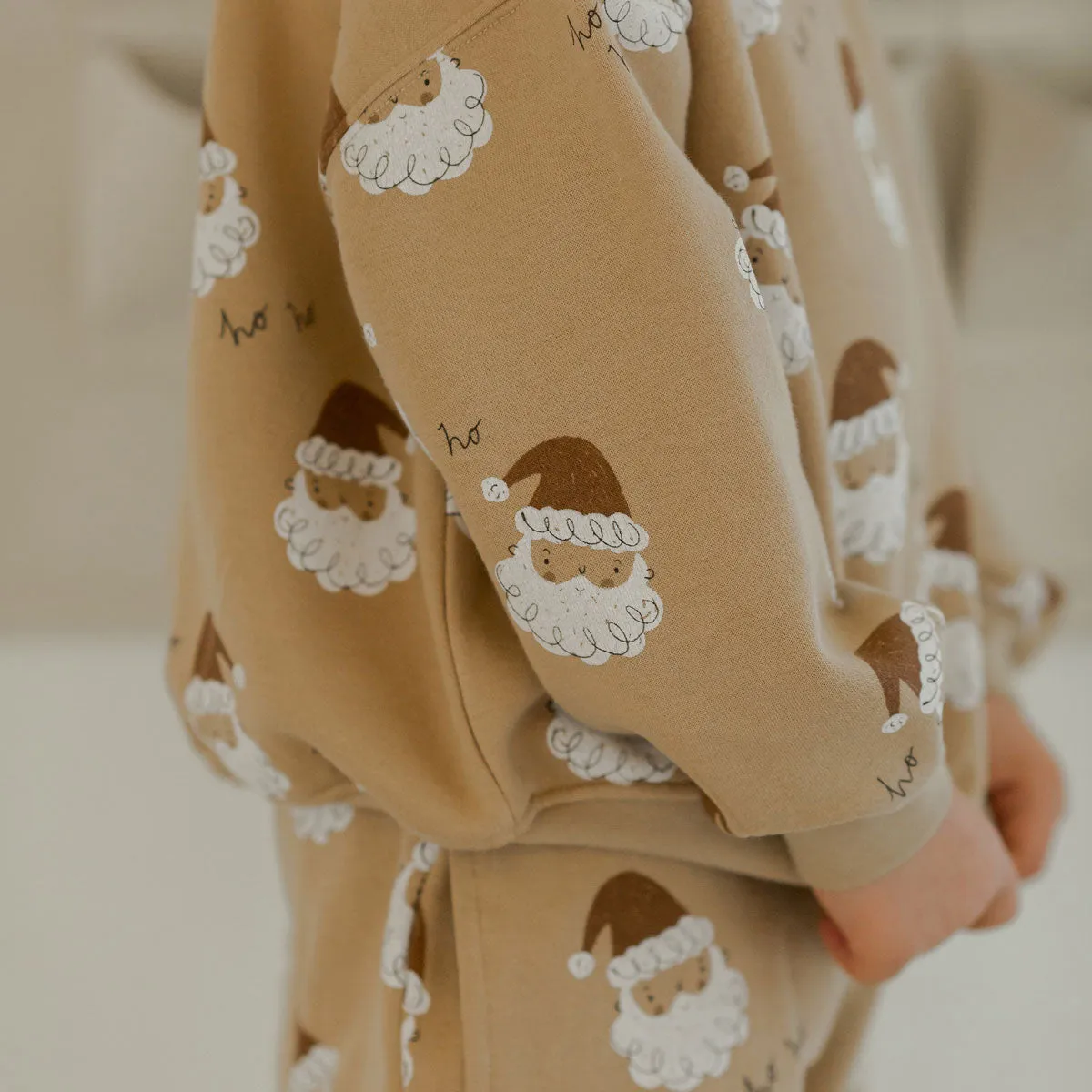 Relaxed Sweatshirt - Santa - Gold - FINAL SALE
