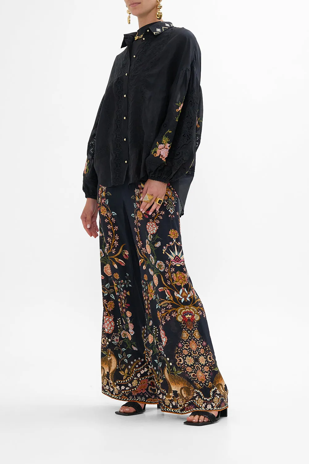 STRAIGHT LEG RELAXED TROUSER LOOM TO TOMB
