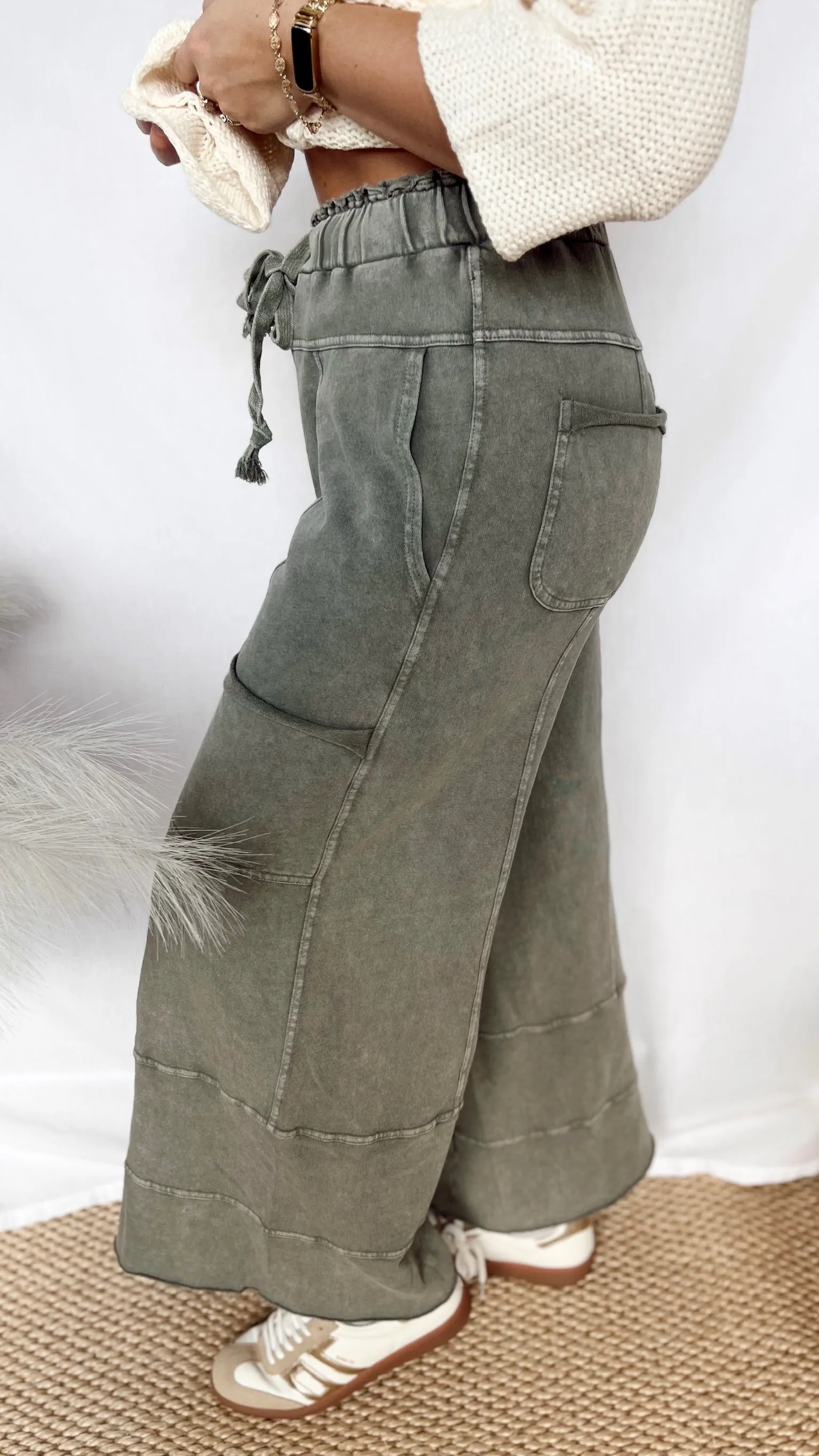 The Dusty Cargo Pant