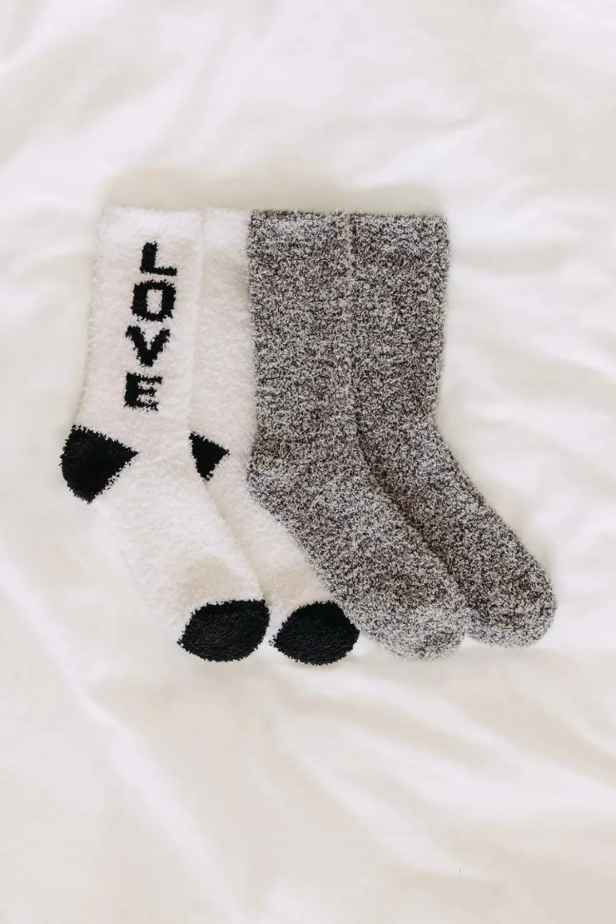 Z SUPPLY - PLUSH LOVE YOU SOCKS (2-PACK)